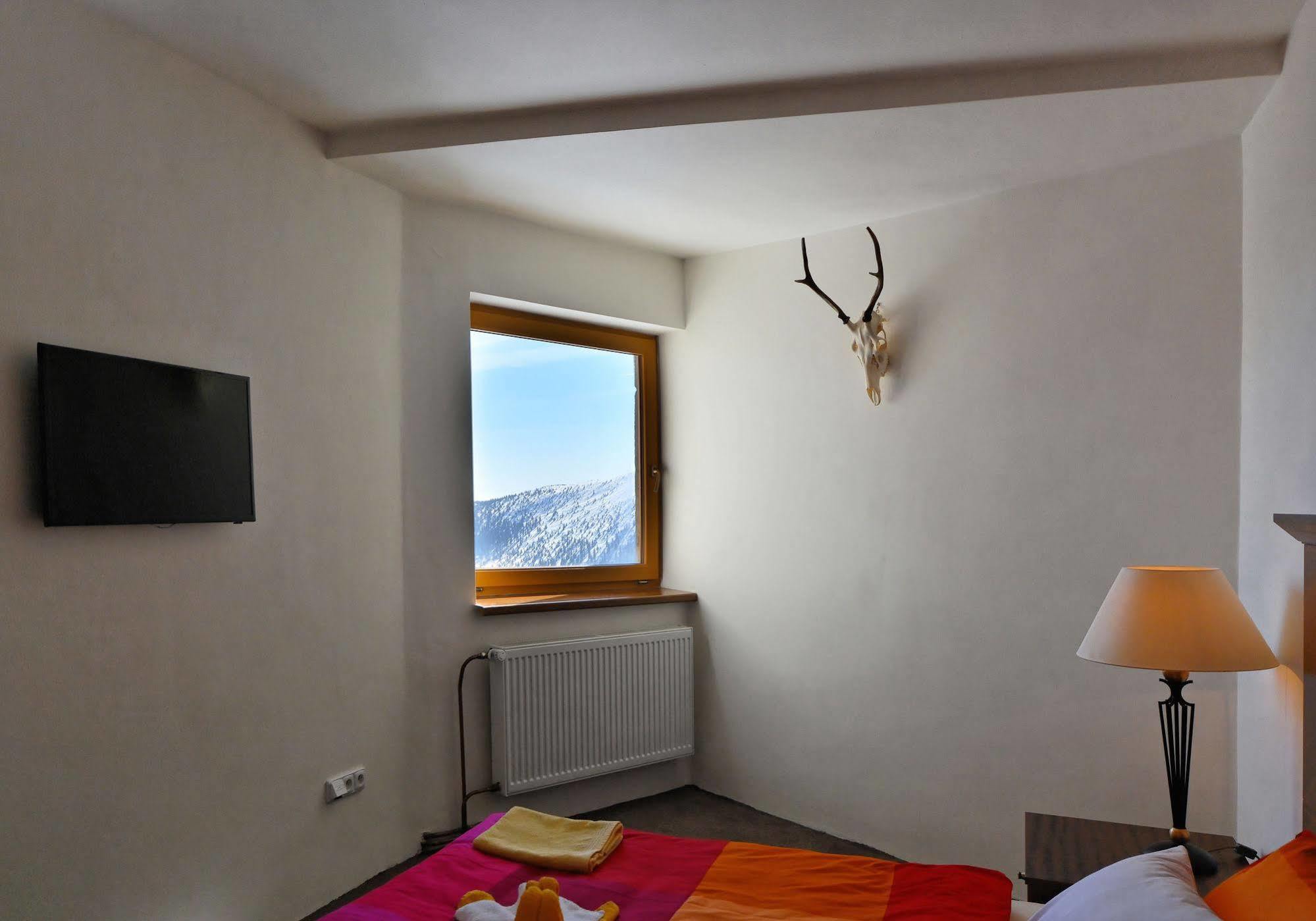 Hotel Labska Bouda Горни-Мисечки Экстерьер фото